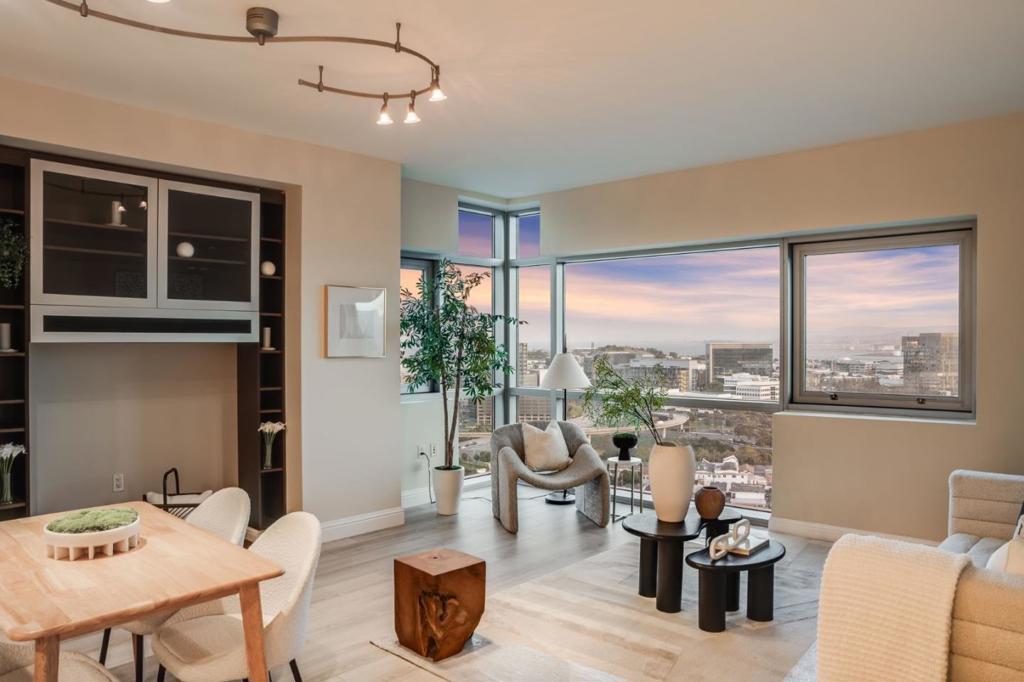 1 Mandalay Place 1011