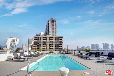 Photo of 10600 Wilshire Boulevard #533, Los Angeles, CA 90024 (MLS # 26664525)