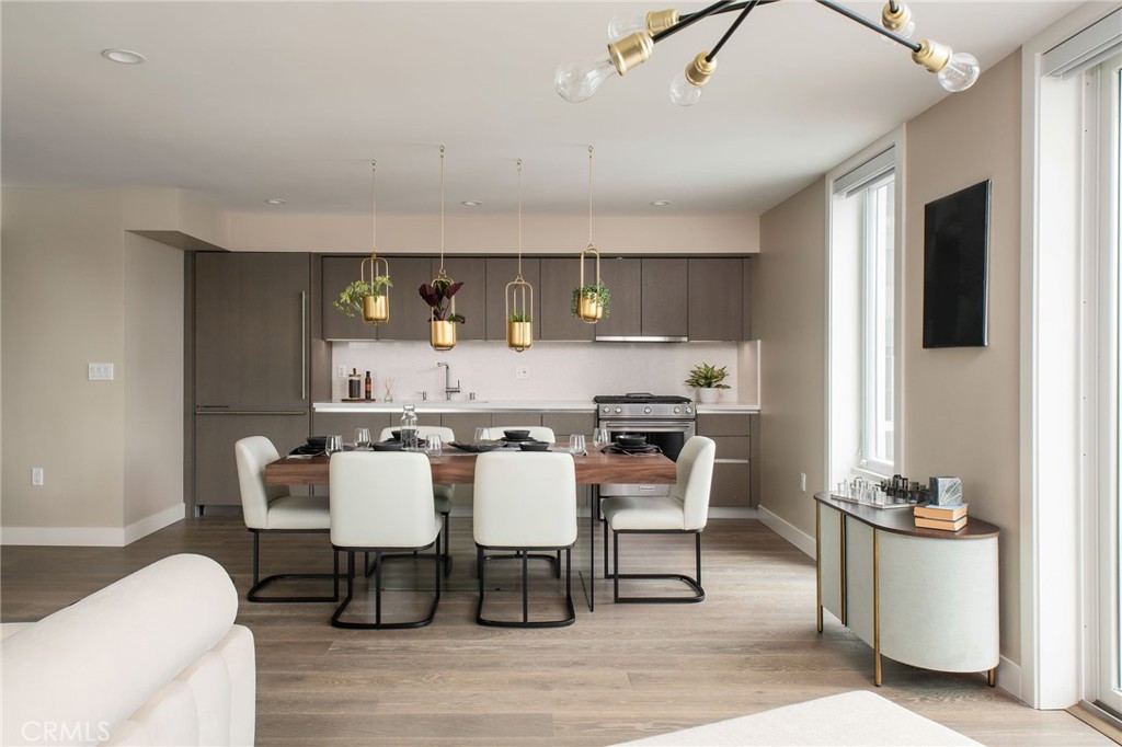 380 Cordova Street 301