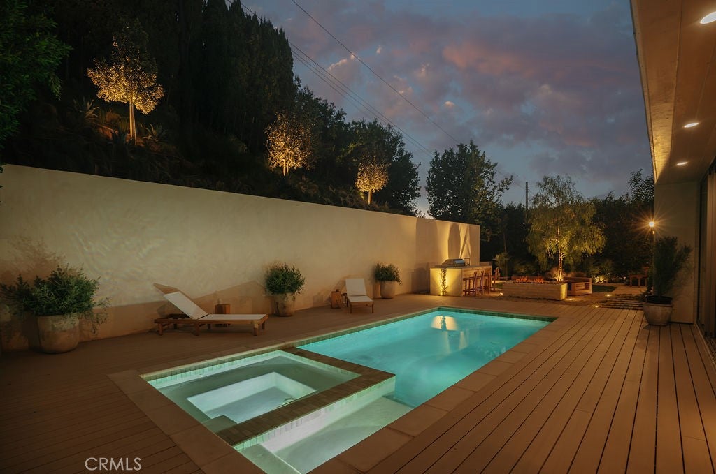 3253 Inglewood