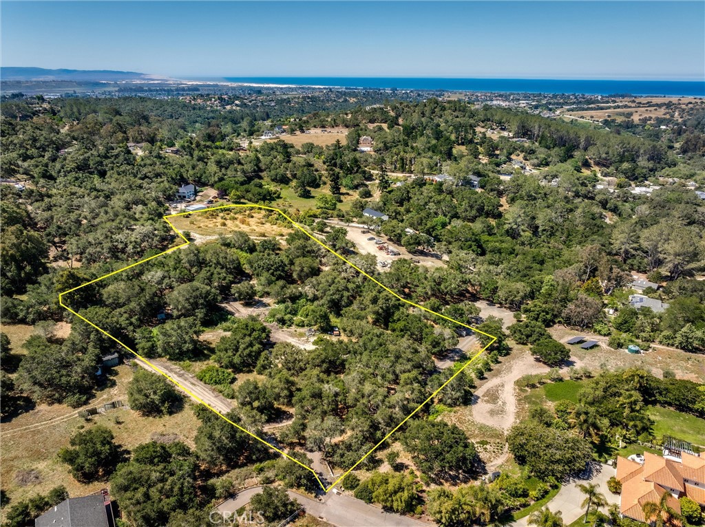 914 Red Rock Road