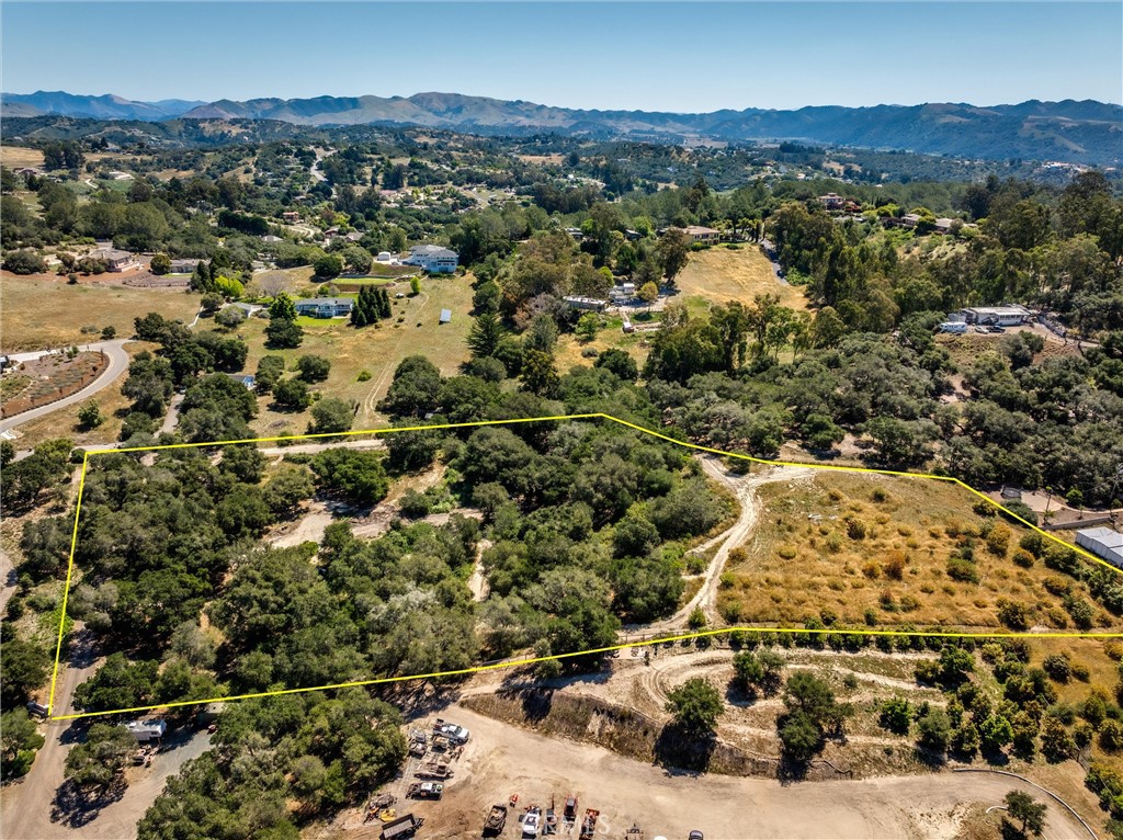 914 Red Rock Road