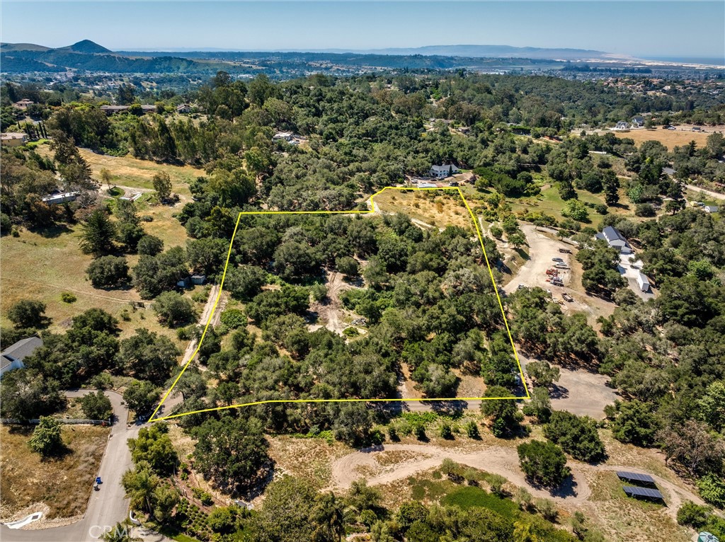 914 Red Rock Road