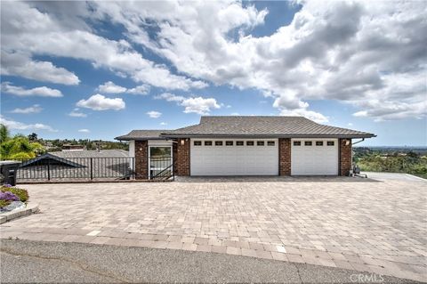 1658 N Hunters Orange CA 92869