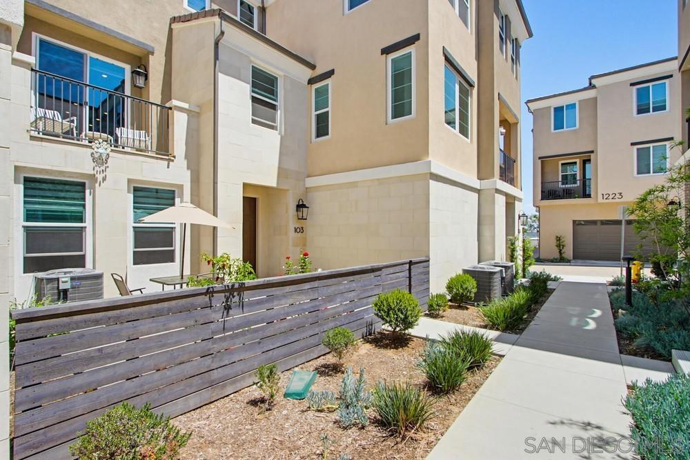 1225 Sunrise View 103