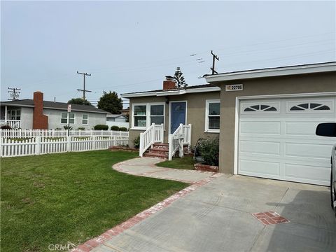 Photo of 22708 Ladeene Avenue, Torrance, CA 90505 (MLS # ND26067510)