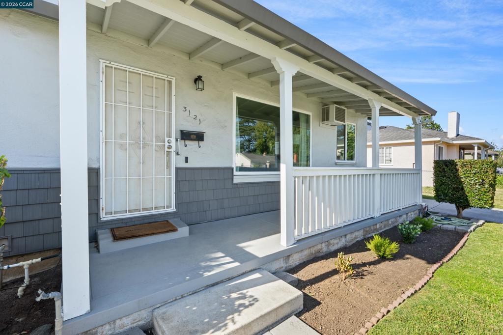 3121 Princeton Ave