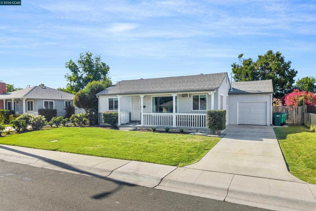 3121 Princeton Ave