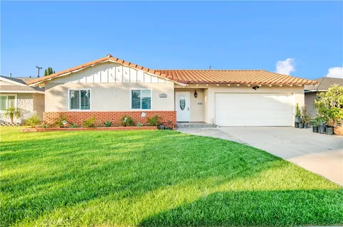 127 W Cliffwood Avenue, Anaheim, CA 92802 - MLS#: OC25216758