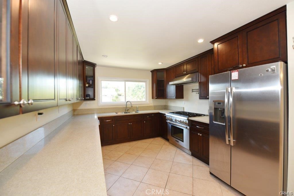 127 W Cliffwood Avenue