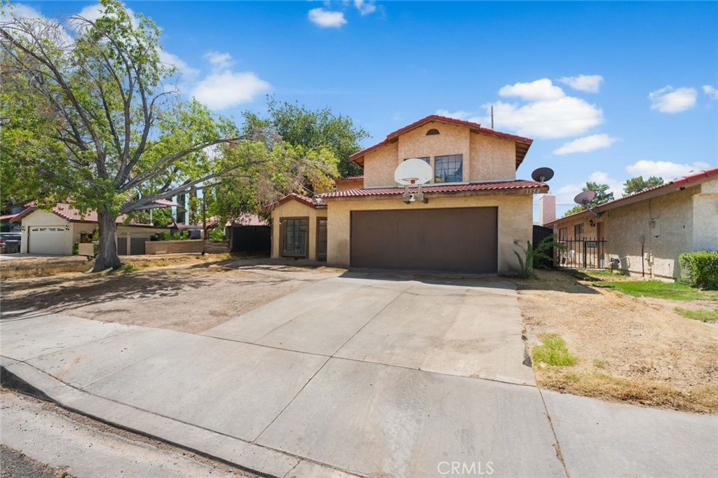 1350 Lincold Ave