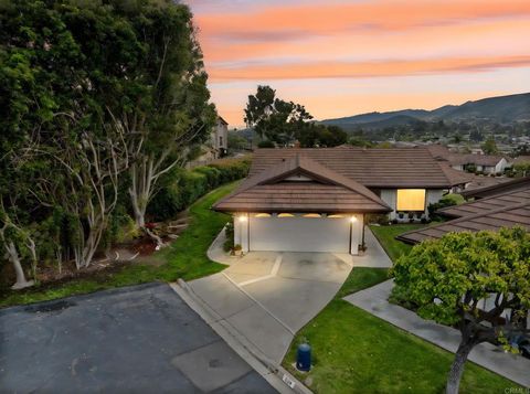 1109 Calle Del Baston San Marcos CA 92078