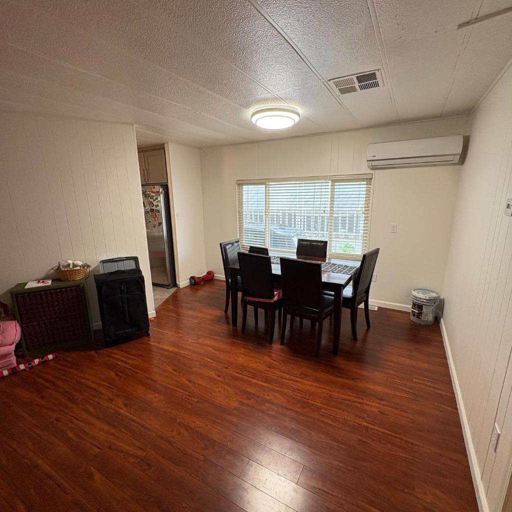 418 Pinefield
