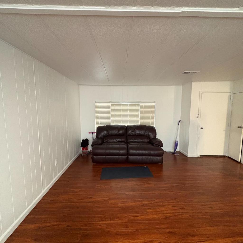 418 Pinefield