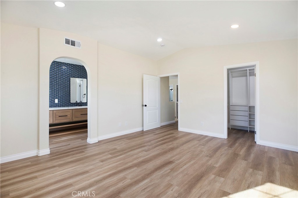 Colony (COLN) - Residential Lease