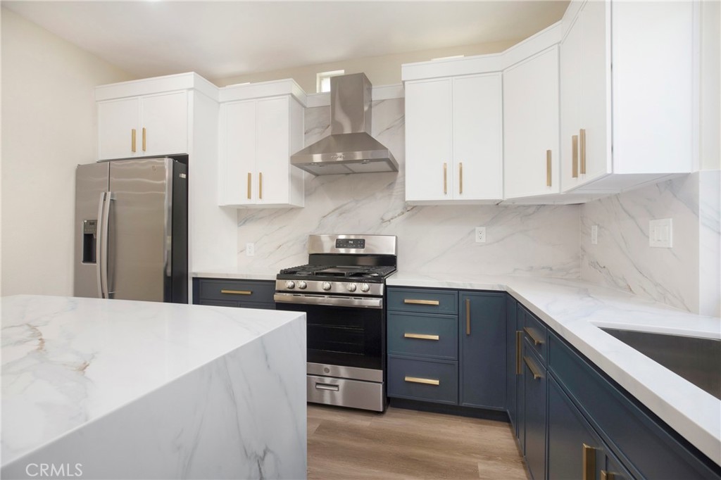 Colony (COLN) - Residential Lease