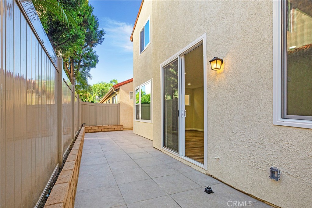 Colony (COLN) - Residential Lease