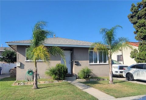 7229 Jackson Street Paramount CA 90723