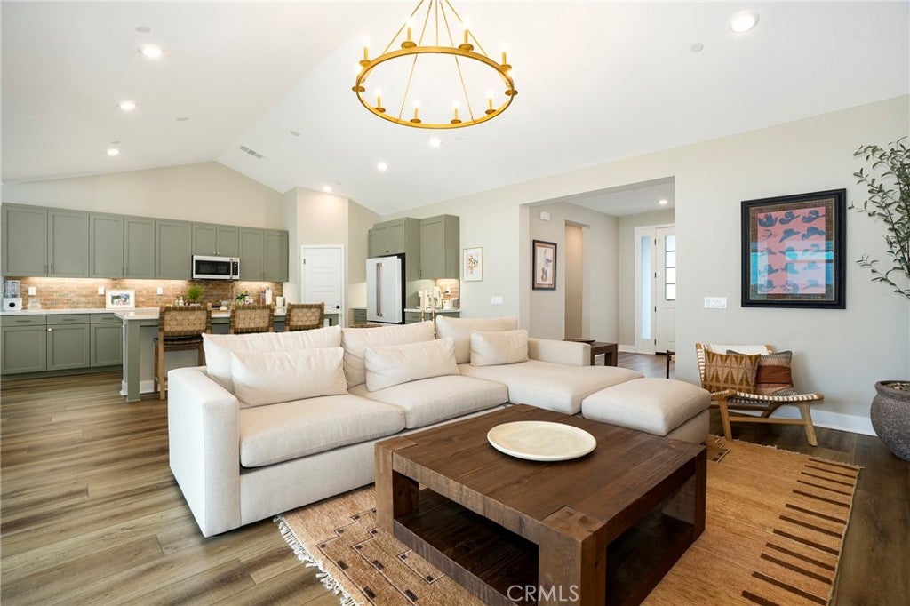3805 Shannon Lane