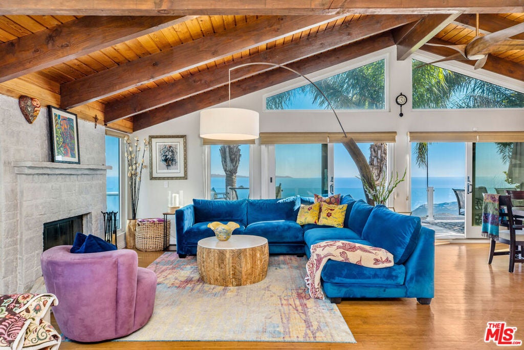 2119 Rockview Terrace