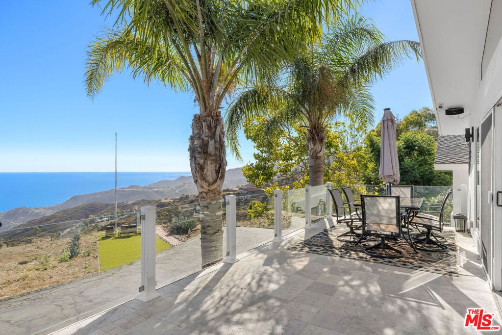 2119 Rockview Terrace