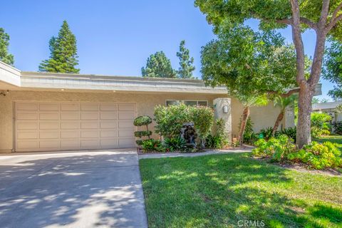Photo of 5582 Via Dicha #B, Laguna Woods, CA 92637 (MLS # OC25232767)