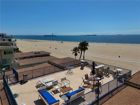 Photo of 1 3rd Place #2, Long Beach, CA 90802 (MLS # SB26092295)