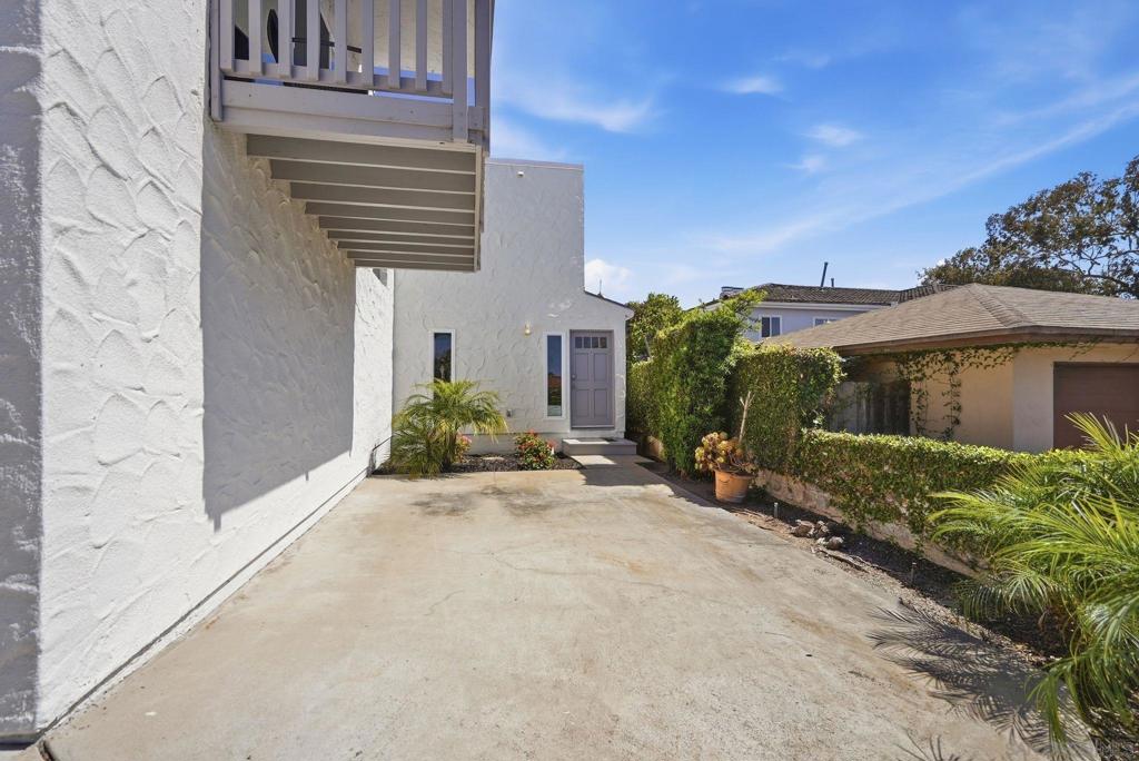 521 Arenas St ST, La Jolla CA 92037