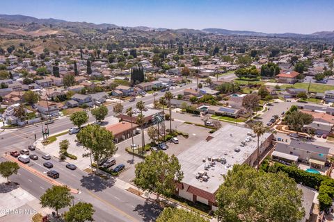 Photo of 2503 Royal Avenue, Simi Valley, CA 93065 (MLS # 225005820)