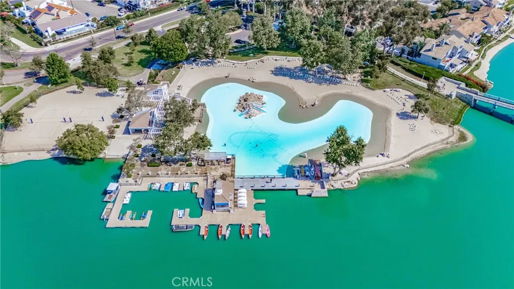 Irvine, California 92604, United States, 3 Bedrooms Bedrooms, ,3 BathroomsBathrooms,Residential,Active,170642