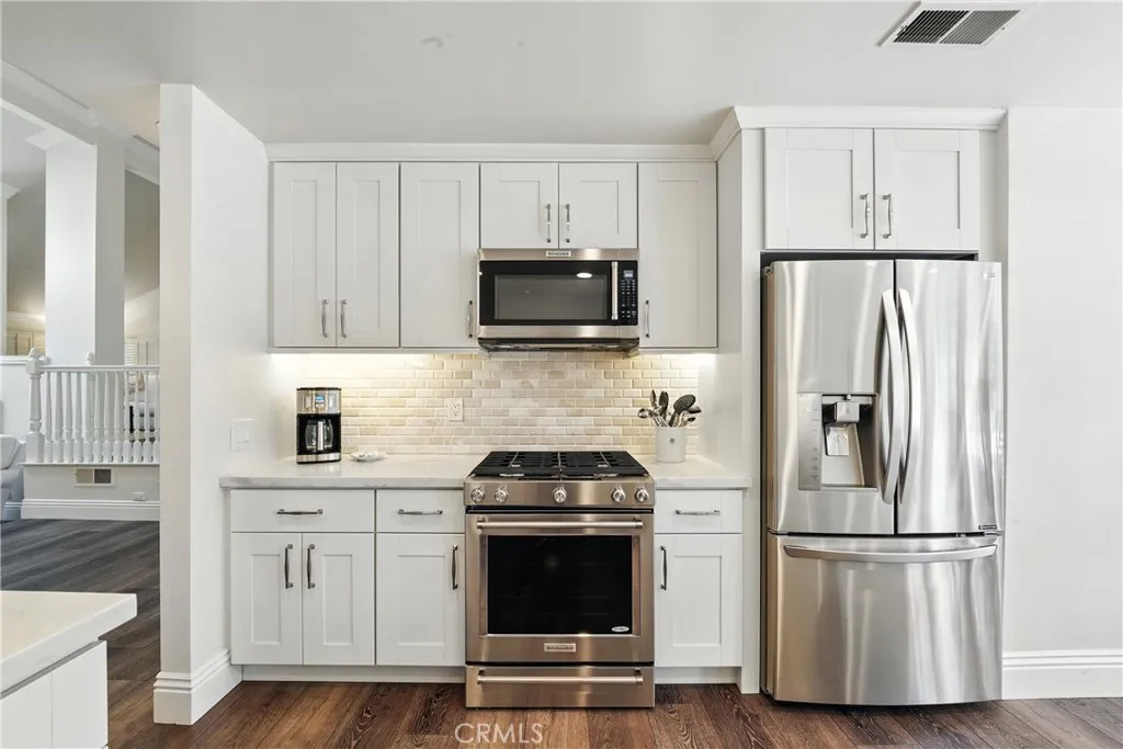 Irvine, California 92604, United States, 3 Bedrooms Bedrooms, ,3 BathroomsBathrooms,Residential,Active,170642