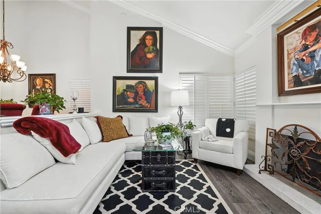 Irvine, California 92604, United States, 3 Bedrooms Bedrooms, ,3 BathroomsBathrooms,Residential,Active,170642