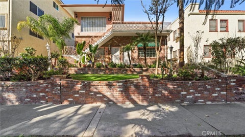 Photo of 921 S Leland Street, San Pedro, CA 90731 (MLS # SB26132742)