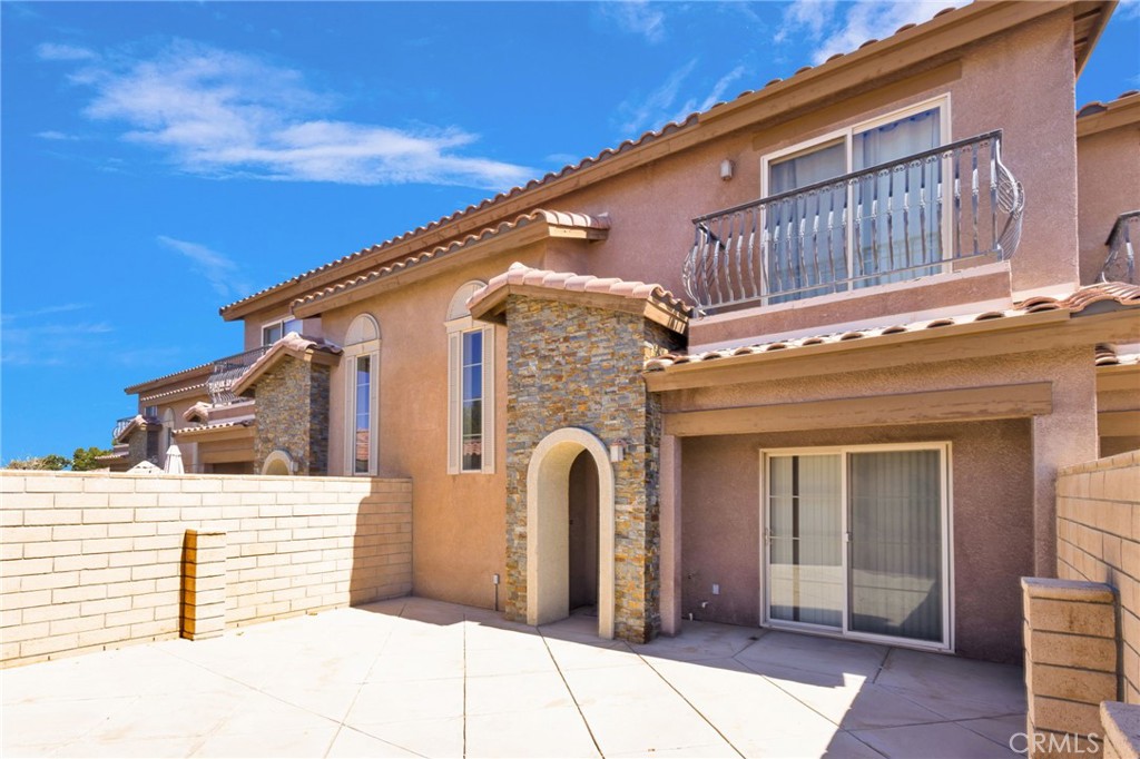 14119 Jicarilla Road, #204