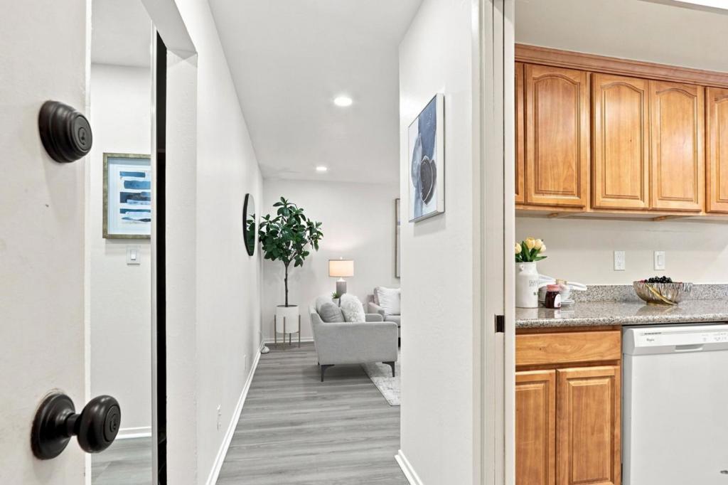 151 Buckingham Drive 233