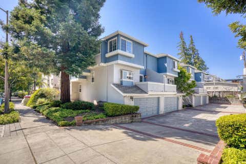 Tiny photo for 10 Arch Street, Redwood City, CA 94062 (MLS # ML82049901)