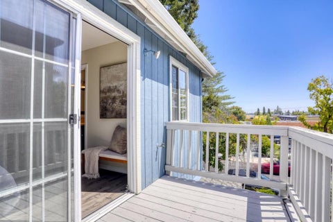 Tiny photo for 10 Arch Street, Redwood City, CA 94062 (MLS # ML82049901)