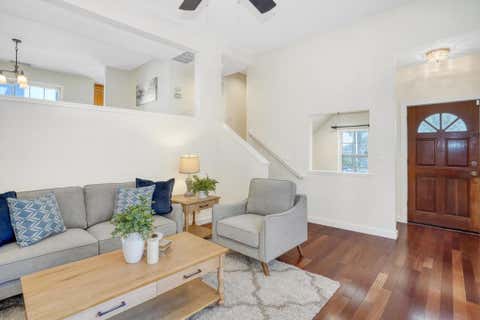 Tiny photo for 10 Arch Street, Redwood City, CA 94062 (MLS # ML82049901)