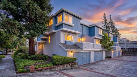 Photo of 10 Arch Street, Redwood City, CA 94062 (MLS # ML82049901)
