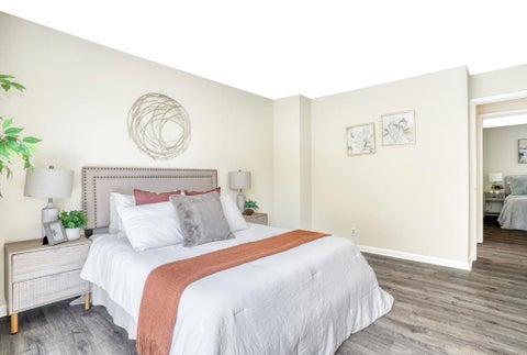 Tiny photo for 10 Arch Street, Redwood City, CA 94062 (MLS # ML82049901)