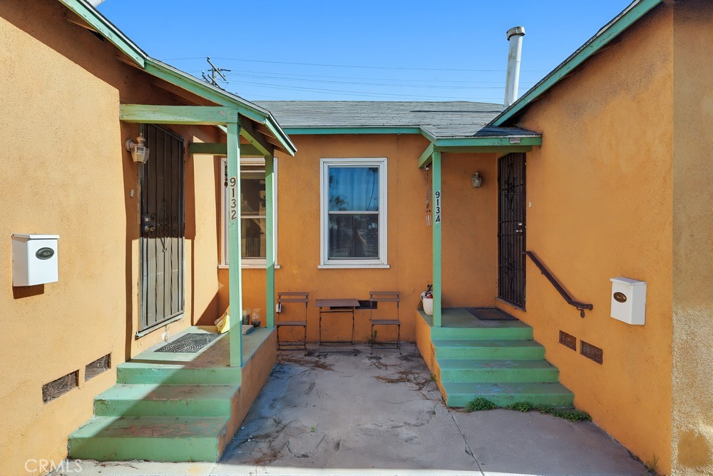 9132 Crenshaw Boulevard