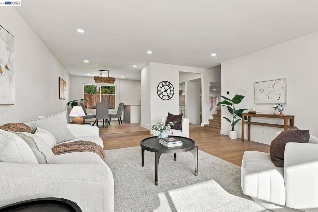 7065 Lancaster Ct