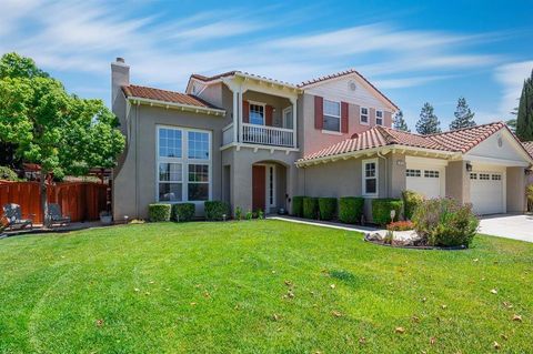 19122 Legend Court Morgan Hill CA 95037