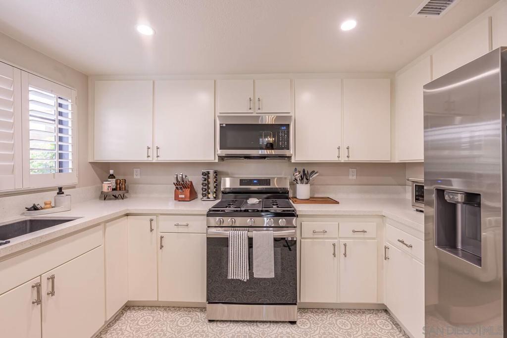 3691 Caminito Cielo Del Mar