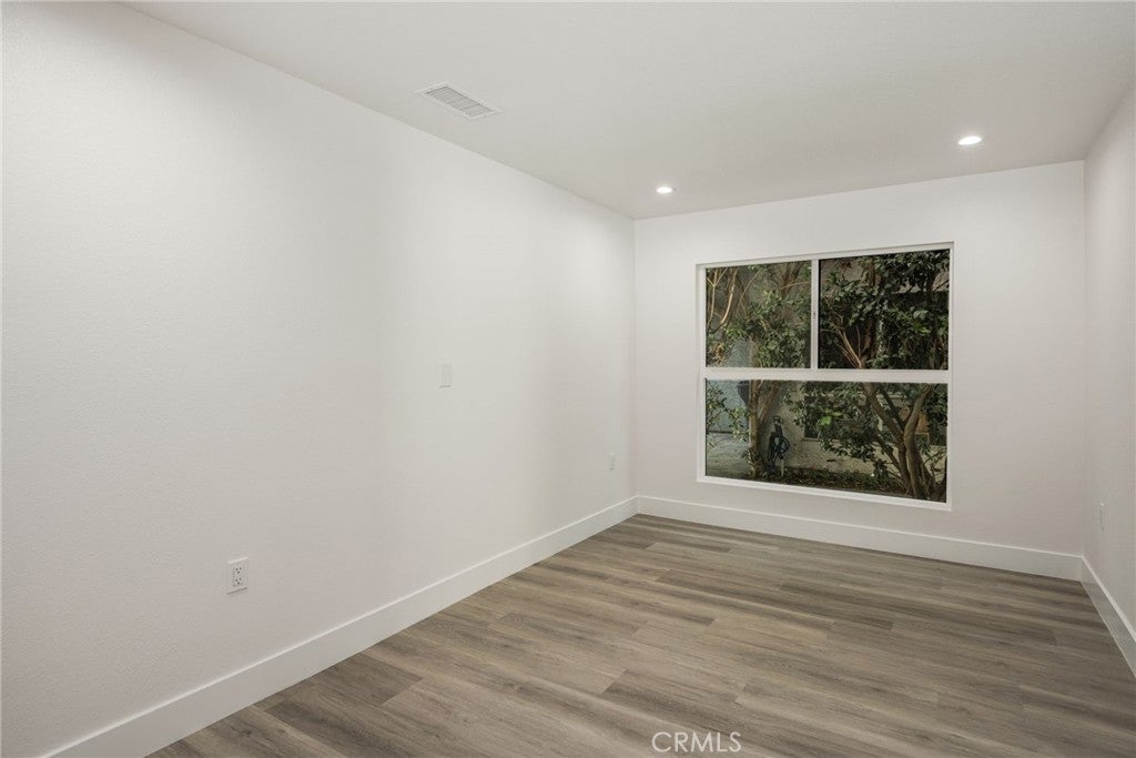4981 Pearce, Huntington Beach CA 92649 - Photo 13