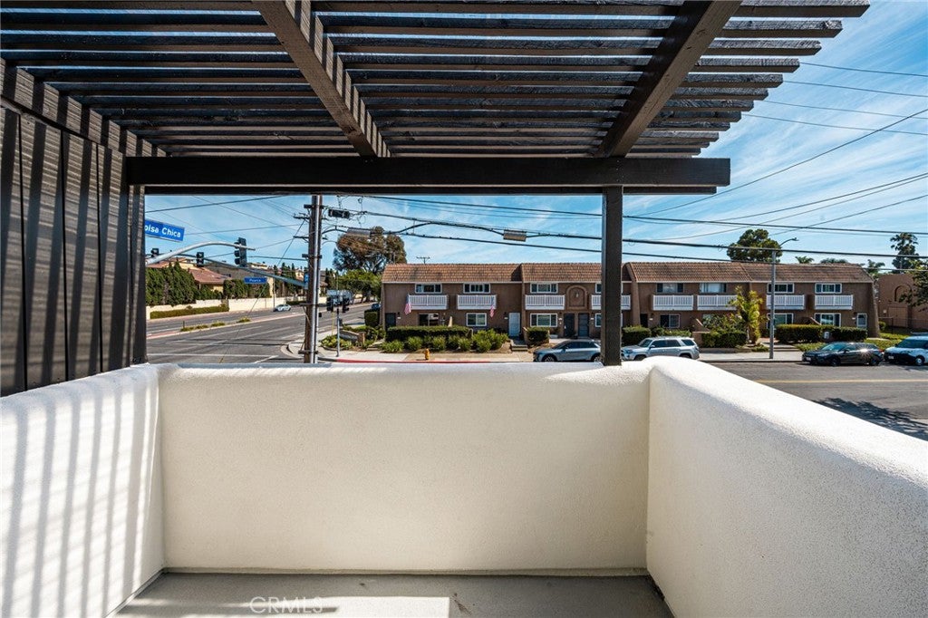 4981 Pearce, Huntington Beach CA 92649 - Photo 28