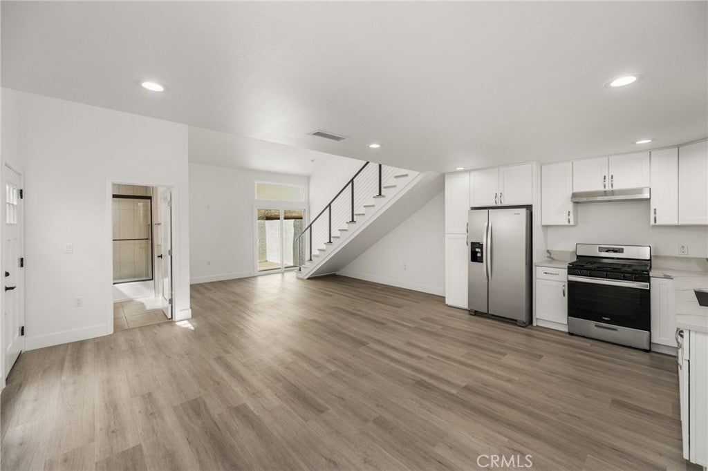 4981 Pearce, Huntington Beach CA 92649 - Photo 6