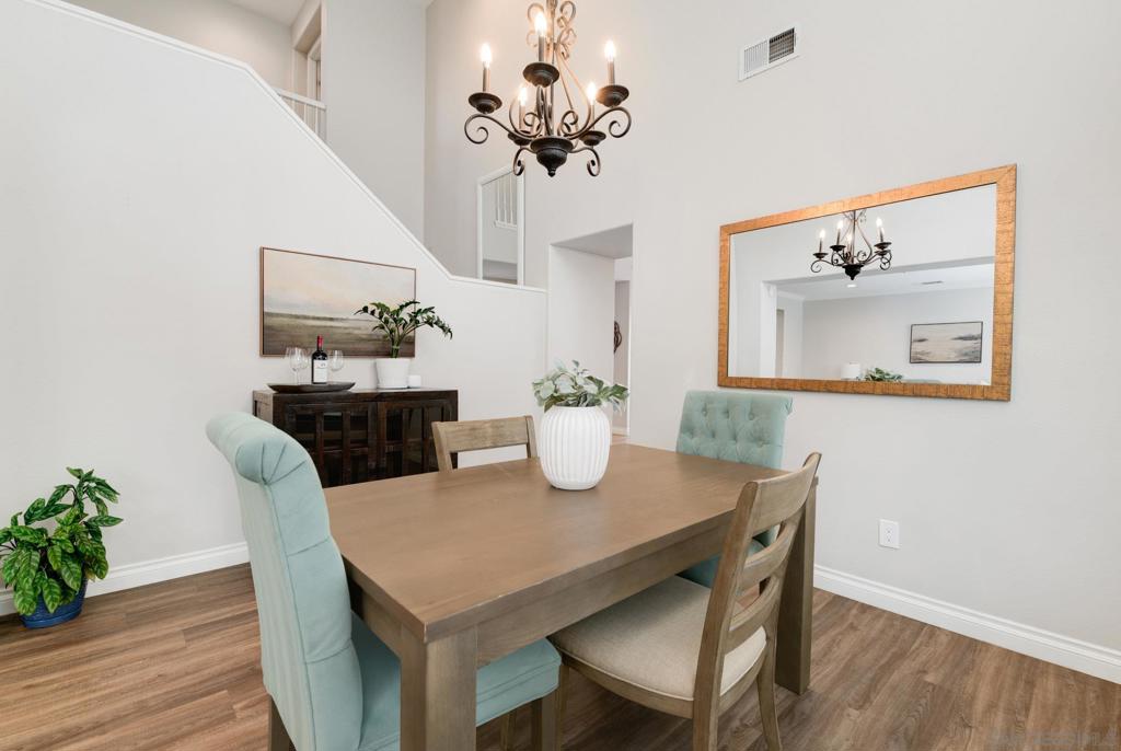 2226 Crystal Clear Dr