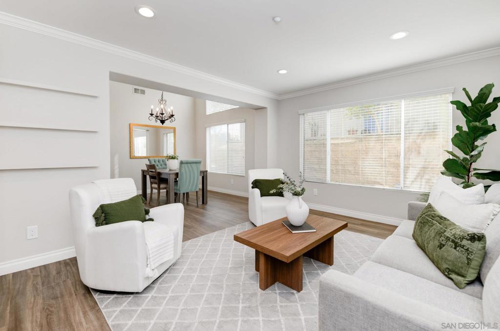 2226 Crystal Clear Dr