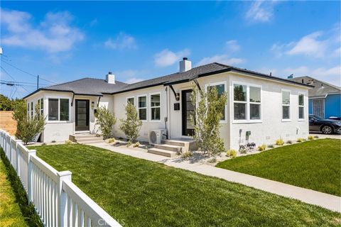 2510 Termino Long Beach CA 90815